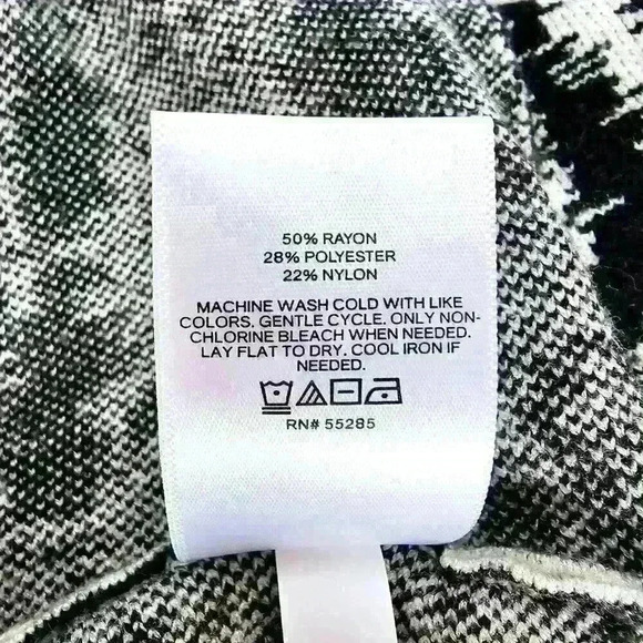 ✨Like New✨ Express Assymetrical Black and White Striped Sweater, Size XS - Picture 5 of 5